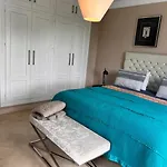 Maracana Homestay Marbella