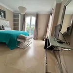 Maracana Homestay Marbella