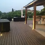 Maracana ホームステイ
