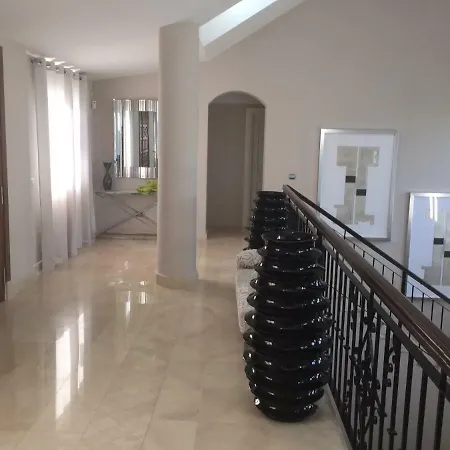 Maracana Homestay Marbella